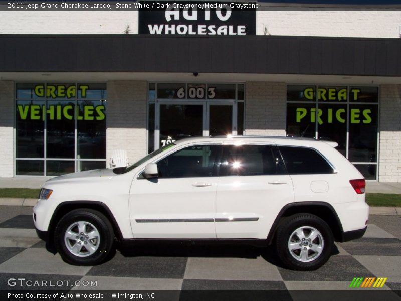 Stone White / Dark Graystone/Medium Graystone 2011 Jeep Grand Cherokee Laredo