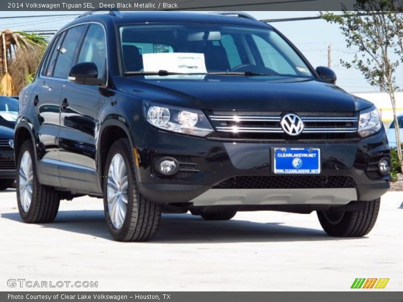 Deep Black Metallic / Black 2014 Volkswagen Tiguan SEL