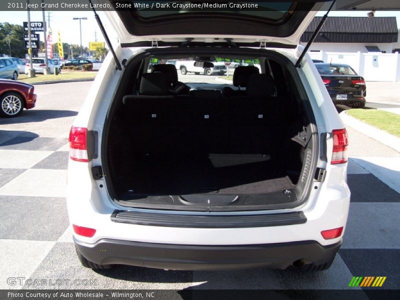 Stone White / Dark Graystone/Medium Graystone 2011 Jeep Grand Cherokee Laredo