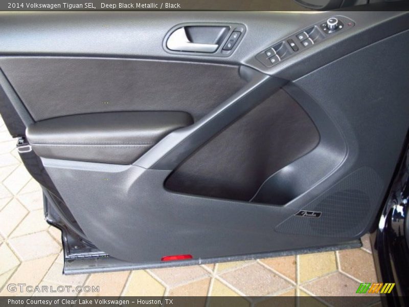 Deep Black Metallic / Black 2014 Volkswagen Tiguan SEL