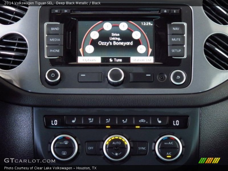 Deep Black Metallic / Black 2014 Volkswagen Tiguan SEL