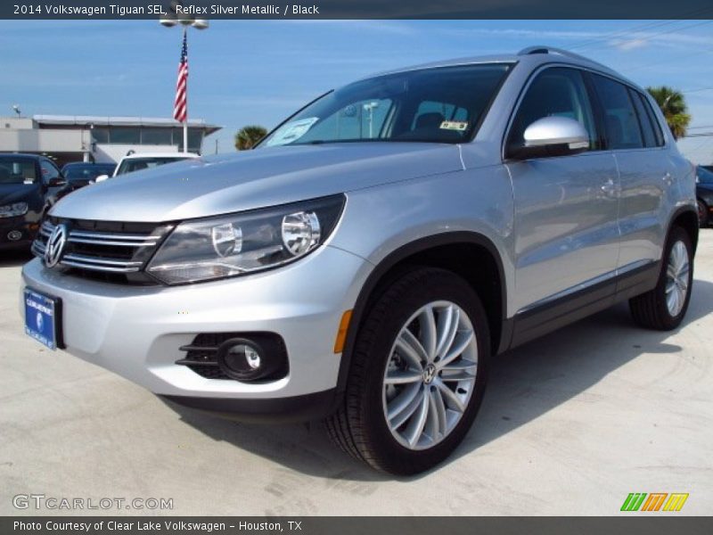Reflex Silver Metallic / Black 2014 Volkswagen Tiguan SEL