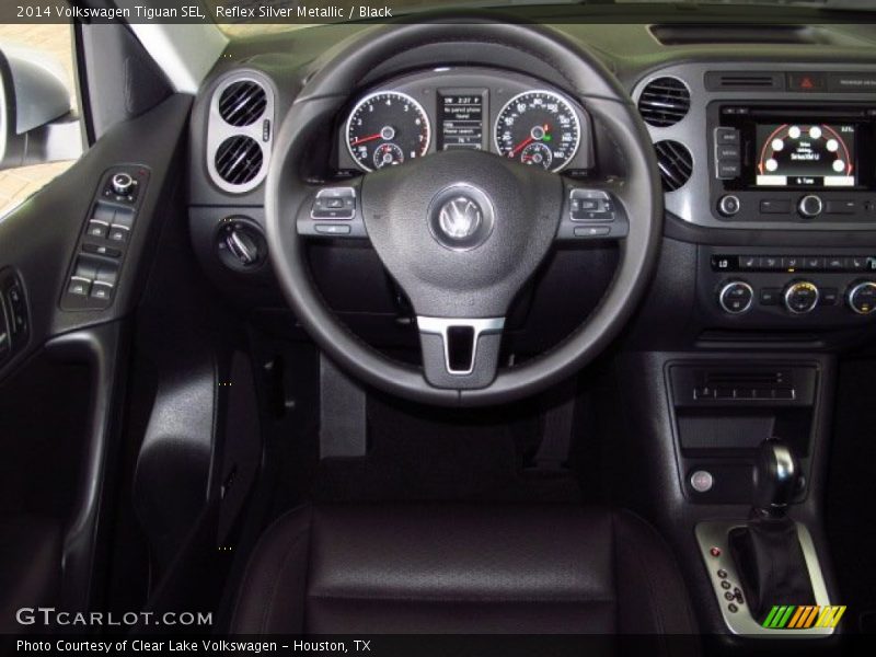 Reflex Silver Metallic / Black 2014 Volkswagen Tiguan SEL