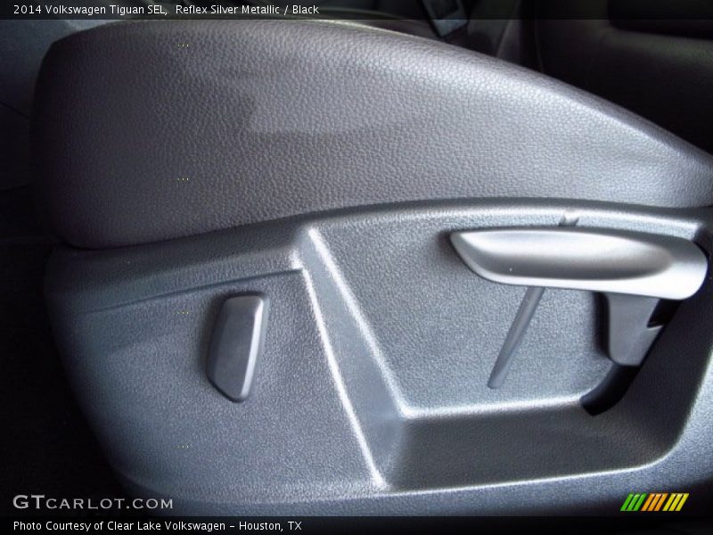 Reflex Silver Metallic / Black 2014 Volkswagen Tiguan SEL