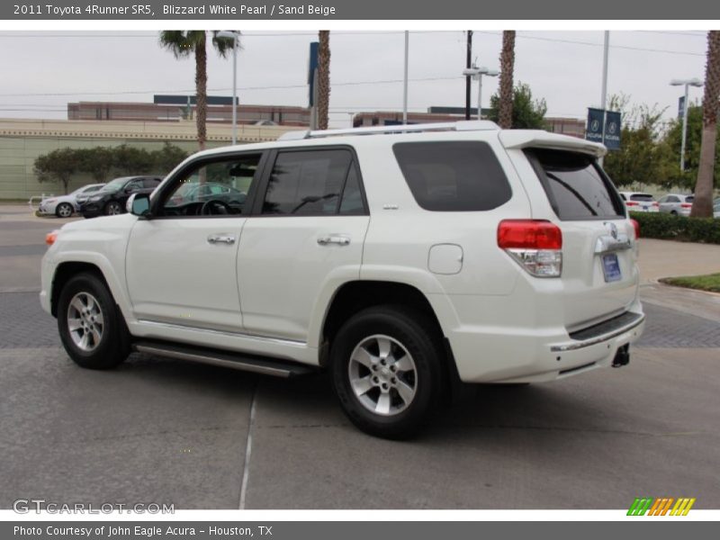 Blizzard White Pearl / Sand Beige 2011 Toyota 4Runner SR5
