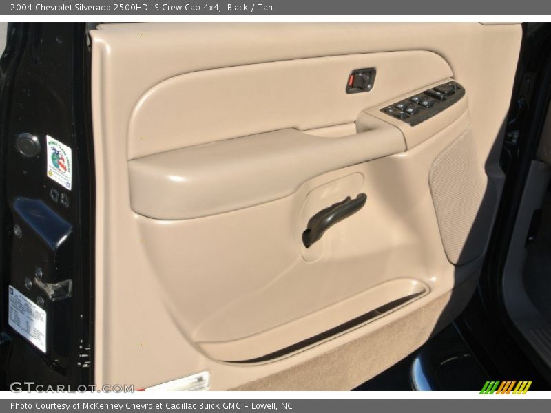 Black / Tan 2004 Chevrolet Silverado 2500HD LS Crew Cab 4x4
