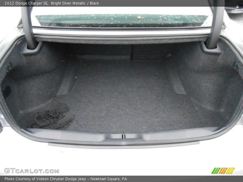 Bright Silver Metallic / Black 2012 Dodge Charger SE