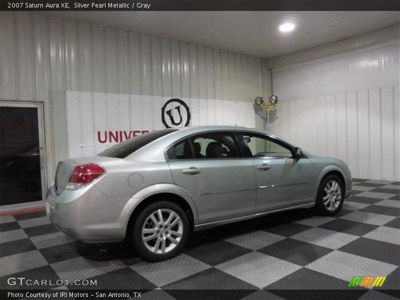 Silver Pearl Metallic / Gray 2007 Saturn Aura XE
