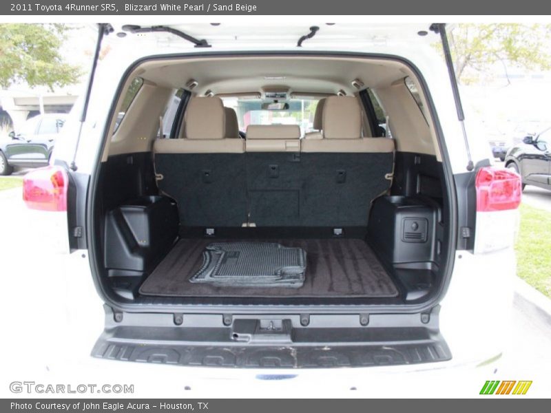 Blizzard White Pearl / Sand Beige 2011 Toyota 4Runner SR5