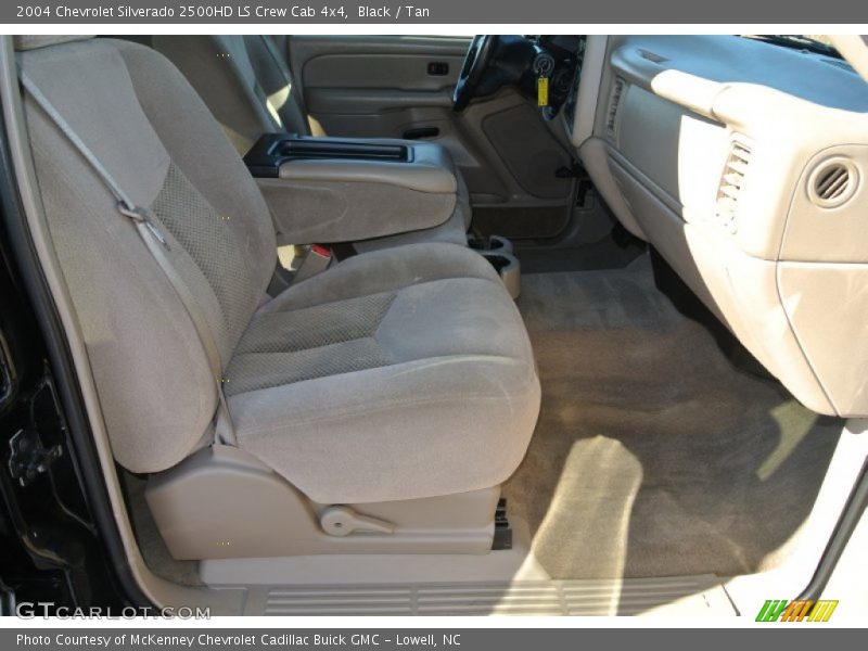 Black / Tan 2004 Chevrolet Silverado 2500HD LS Crew Cab 4x4