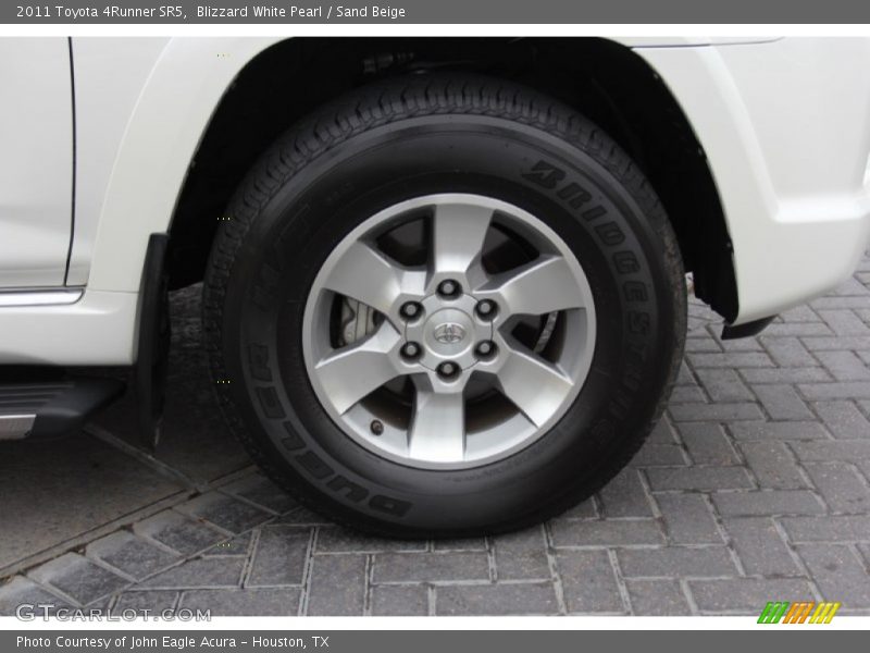 Blizzard White Pearl / Sand Beige 2011 Toyota 4Runner SR5