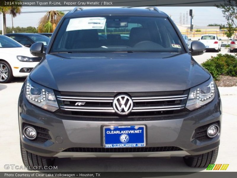 Pepper Gray Metallic / Black 2014 Volkswagen Tiguan R-Line