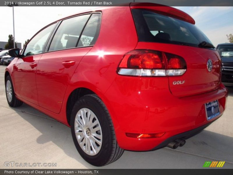 Tornado Red / Titan Black 2014 Volkswagen Golf 2.5L 4 Door
