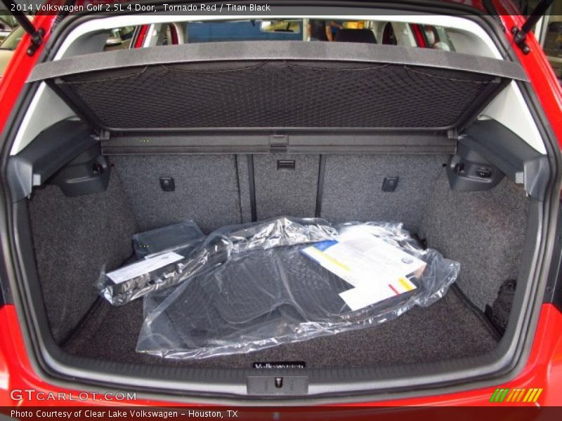 Tornado Red / Titan Black 2014 Volkswagen Golf 2.5L 4 Door