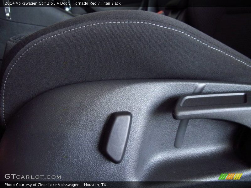 Tornado Red / Titan Black 2014 Volkswagen Golf 2.5L 4 Door