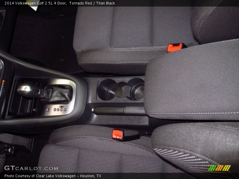 Tornado Red / Titan Black 2014 Volkswagen Golf 2.5L 4 Door