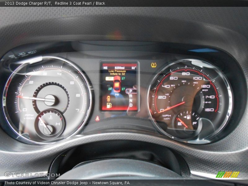 Redline 3 Coat Pearl / Black 2013 Dodge Charger R/T