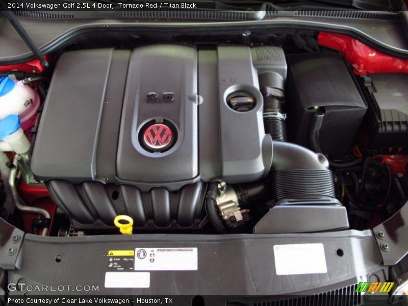 Tornado Red / Titan Black 2014 Volkswagen Golf 2.5L 4 Door