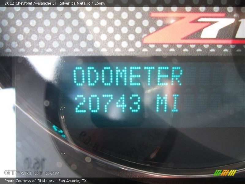 Silver Ice Metallic / Ebony 2012 Chevrolet Avalanche LT