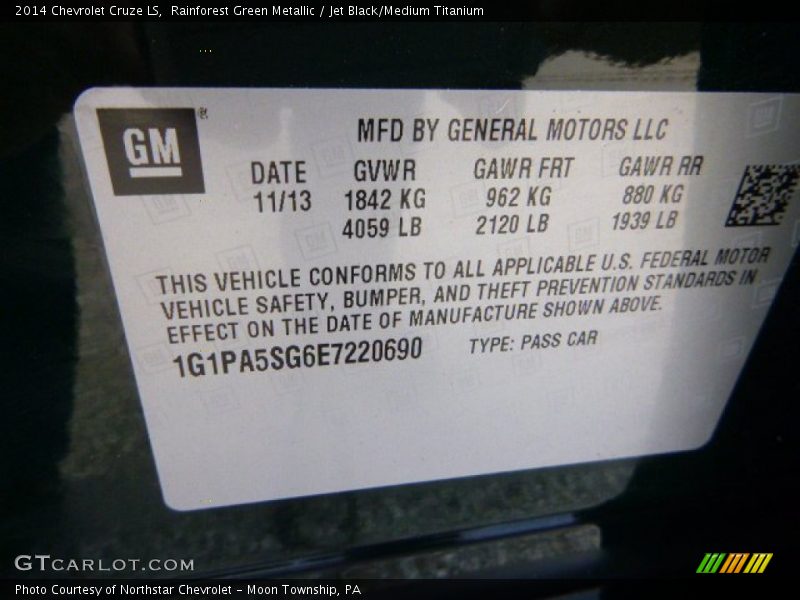 Rainforest Green Metallic / Jet Black/Medium Titanium 2014 Chevrolet Cruze LS