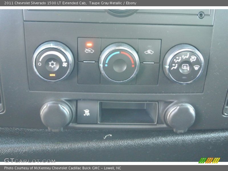 Taupe Gray Metallic / Ebony 2011 Chevrolet Silverado 1500 LT Extended Cab