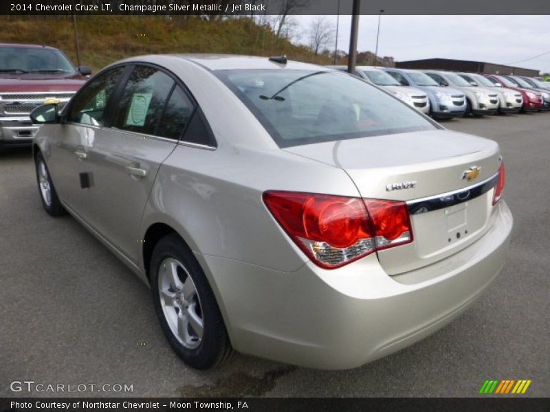 Champagne Silver Metallic / Jet Black 2014 Chevrolet Cruze LT
