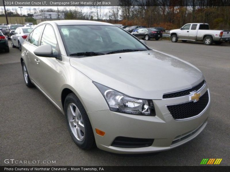 Champagne Silver Metallic / Jet Black 2014 Chevrolet Cruze LT