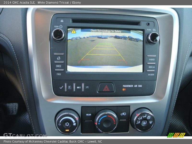 White Diamond Tricoat / Ebony 2014 GMC Acadia SLE