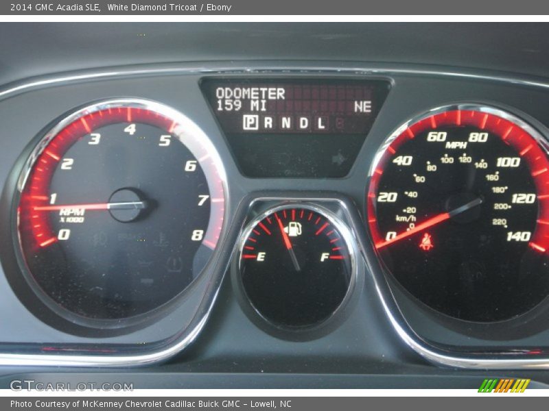 White Diamond Tricoat / Ebony 2014 GMC Acadia SLE