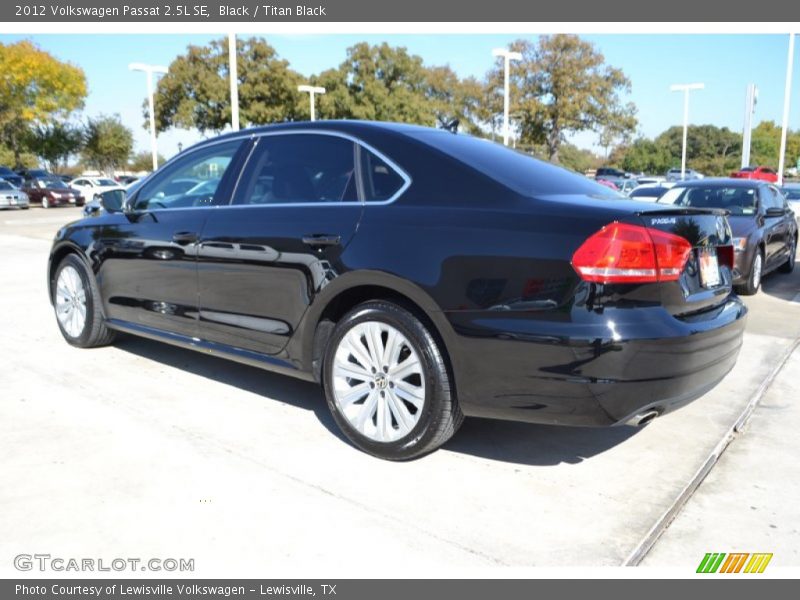 Black / Titan Black 2012 Volkswagen Passat 2.5L SE