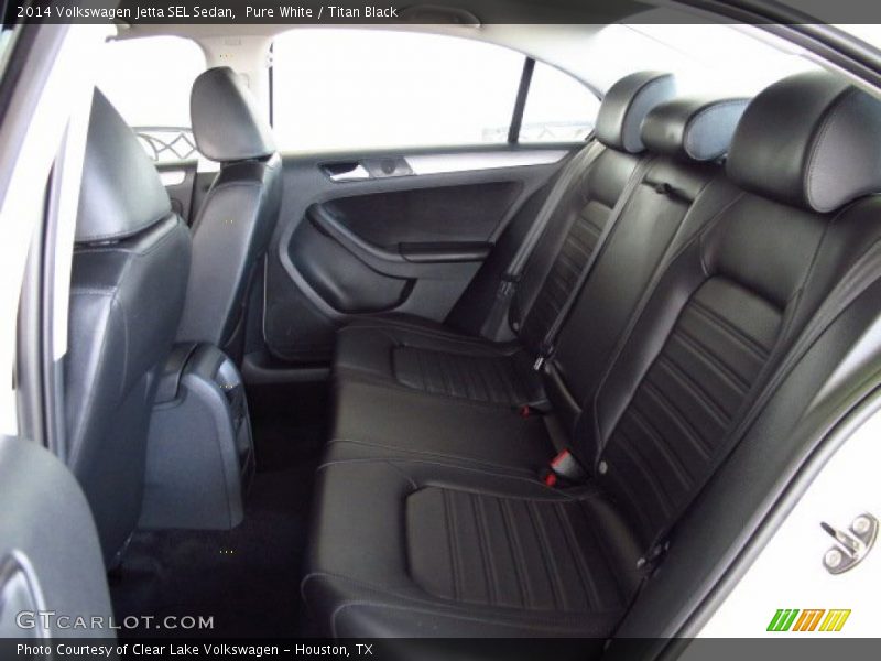 Pure White / Titan Black 2014 Volkswagen Jetta SEL Sedan