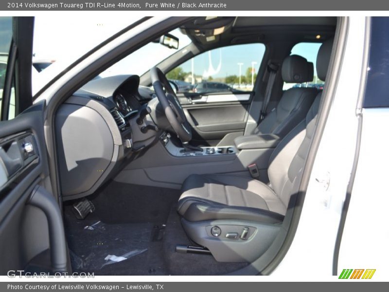 Pure White / Black Anthracite 2014 Volkswagen Touareg TDI R-Line 4Motion