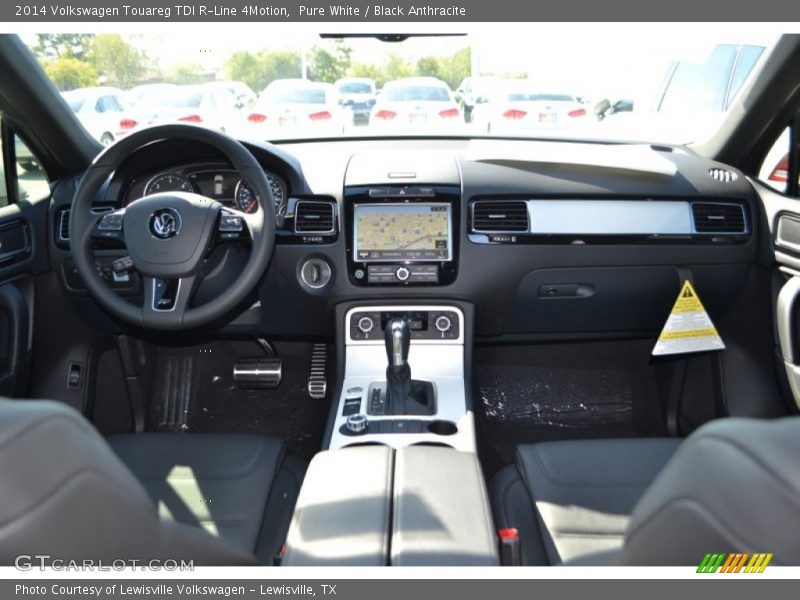 Pure White / Black Anthracite 2014 Volkswagen Touareg TDI R-Line 4Motion