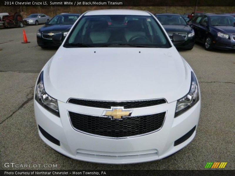 Summit White / Jet Black/Medium Titanium 2014 Chevrolet Cruze LS