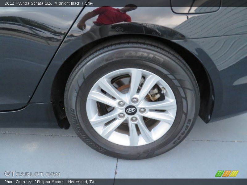 Midnight Black / Gray 2012 Hyundai Sonata GLS