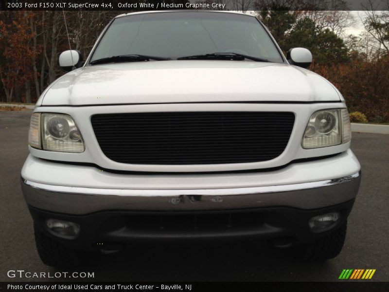 Oxford White / Medium Graphite Grey 2003 Ford F150 XLT SuperCrew 4x4