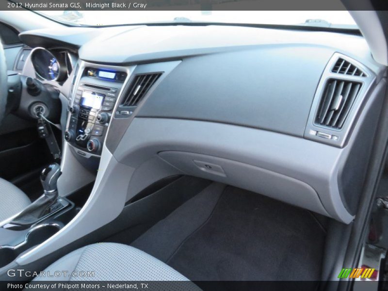 Midnight Black / Gray 2012 Hyundai Sonata GLS