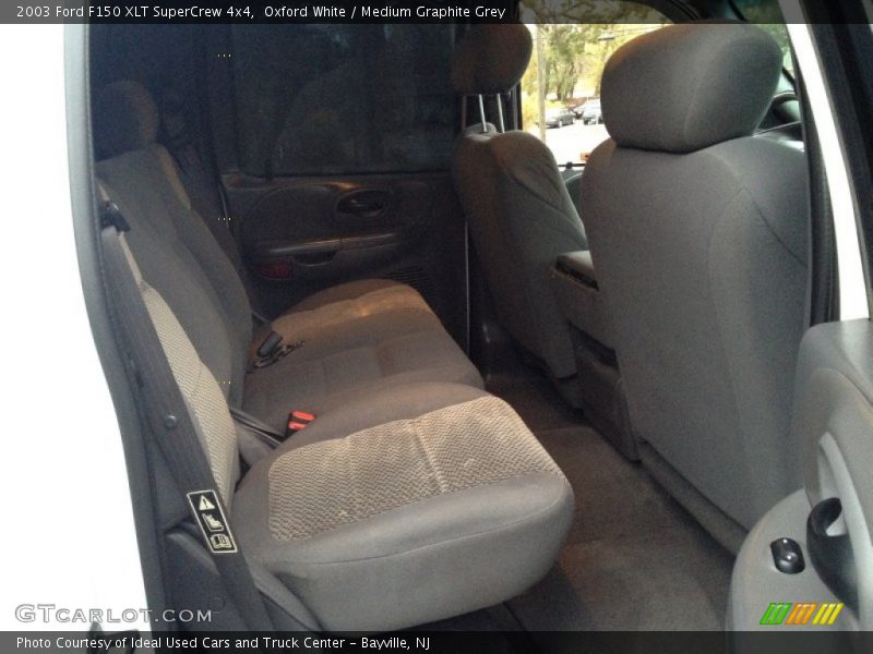 Oxford White / Medium Graphite Grey 2003 Ford F150 XLT SuperCrew 4x4