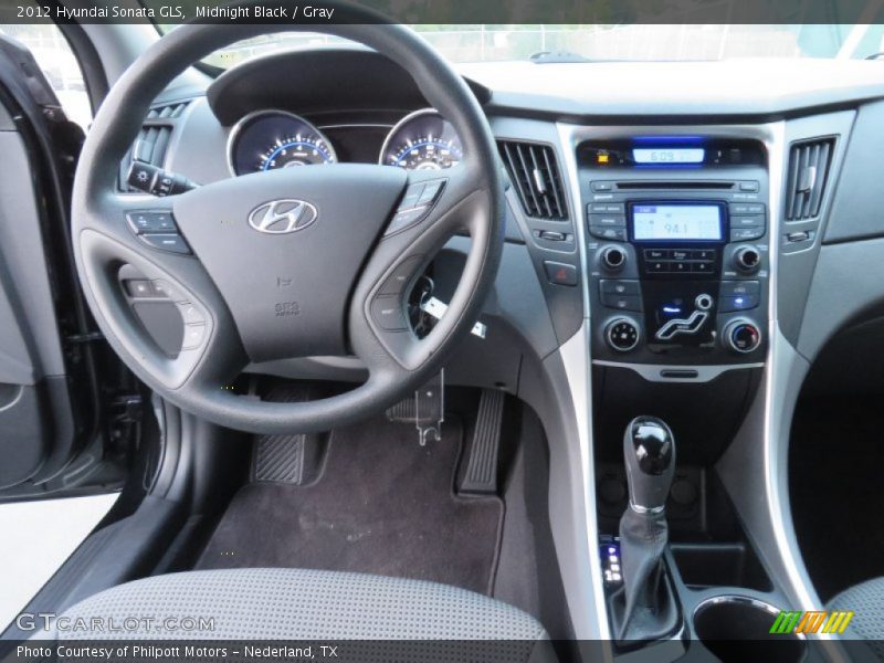 Midnight Black / Gray 2012 Hyundai Sonata GLS