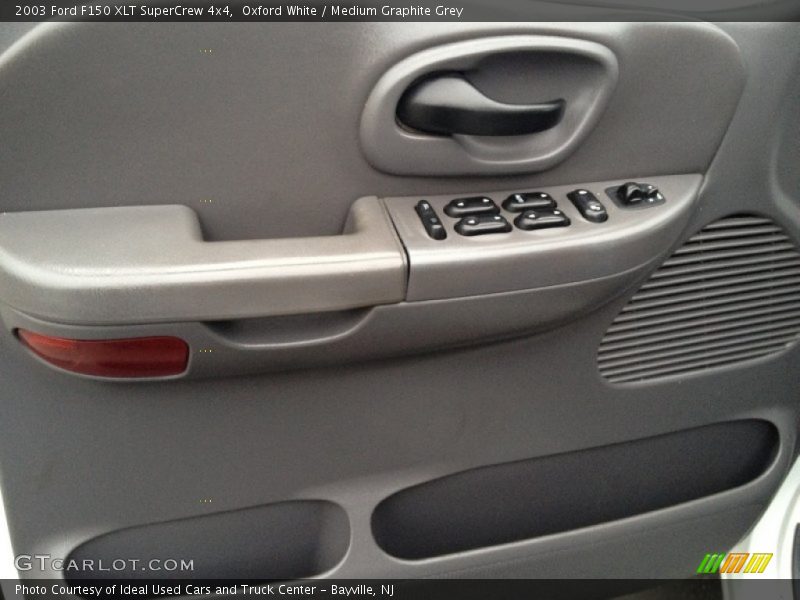 Oxford White / Medium Graphite Grey 2003 Ford F150 XLT SuperCrew 4x4