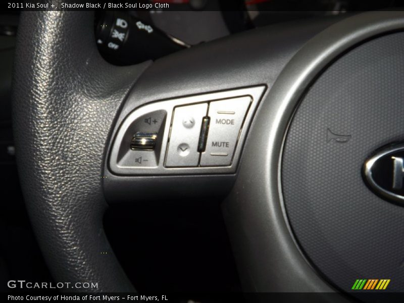 Shadow Black / Black Soul Logo Cloth 2011 Kia Soul +