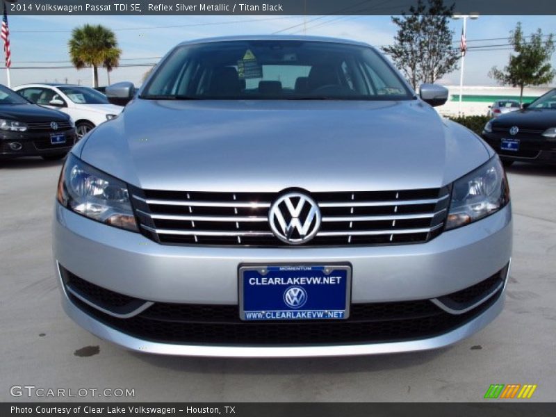Reflex Silver Metallic / Titan Black 2014 Volkswagen Passat TDI SE