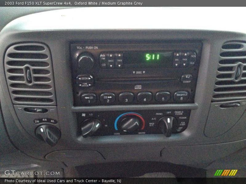 Oxford White / Medium Graphite Grey 2003 Ford F150 XLT SuperCrew 4x4