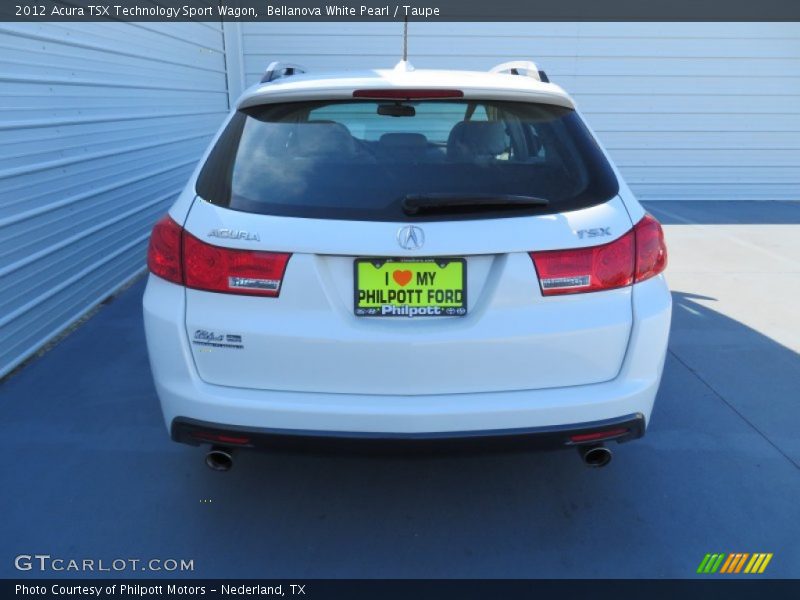 Bellanova White Pearl / Taupe 2012 Acura TSX Technology Sport Wagon