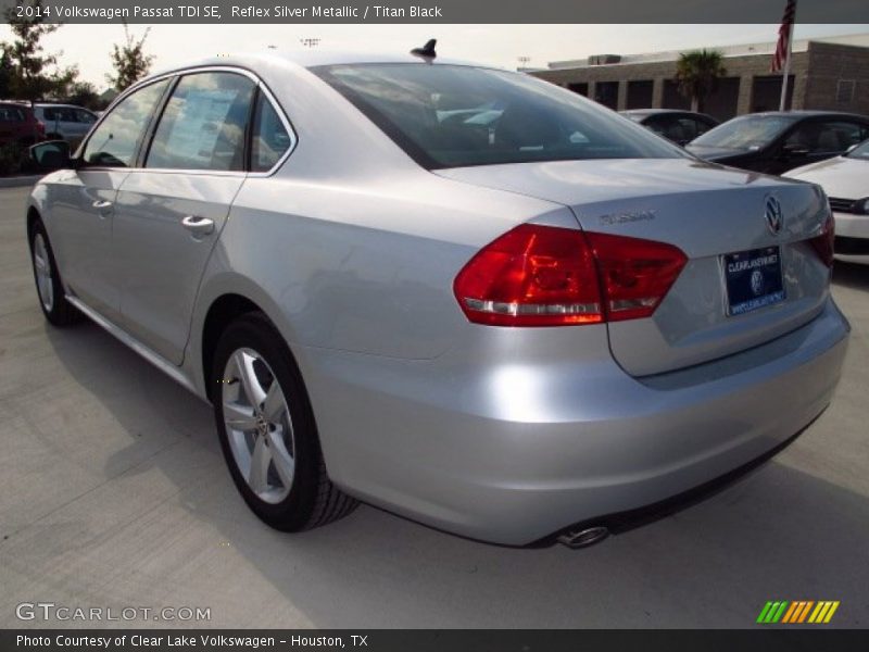 Reflex Silver Metallic / Titan Black 2014 Volkswagen Passat TDI SE