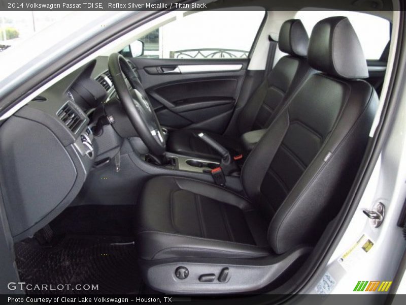 Reflex Silver Metallic / Titan Black 2014 Volkswagen Passat TDI SE