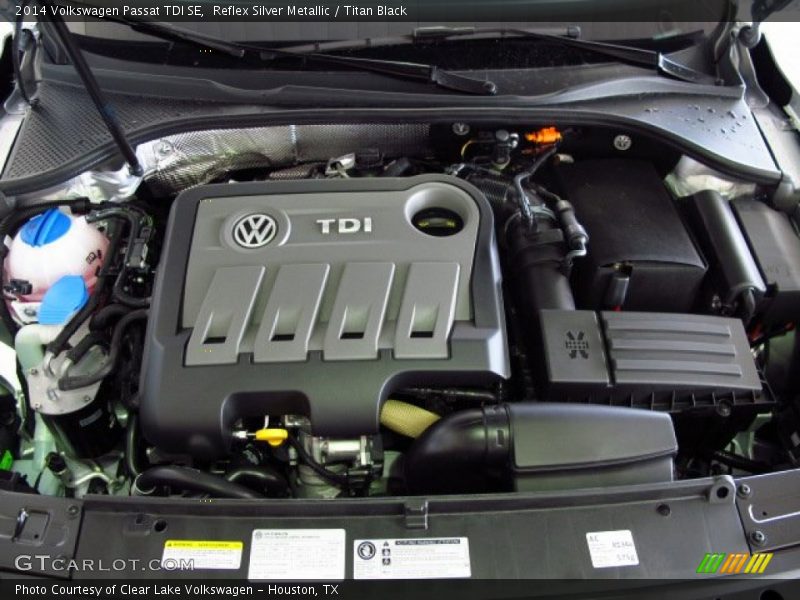 Reflex Silver Metallic / Titan Black 2014 Volkswagen Passat TDI SE