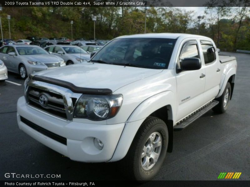 Super White / Graphite Gray 2009 Toyota Tacoma V6 TRD Double Cab 4x4