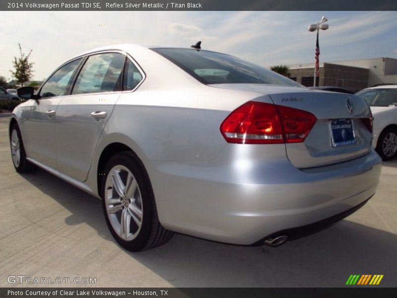 Reflex Silver Metallic / Titan Black 2014 Volkswagen Passat TDI SE