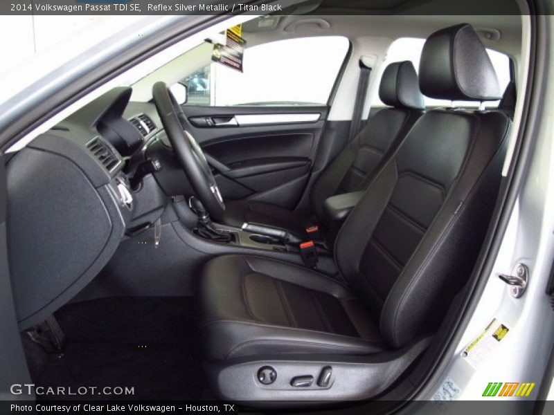 Reflex Silver Metallic / Titan Black 2014 Volkswagen Passat TDI SE